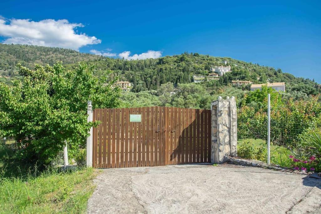Anthia Private Studio A Breath Away From Beaches Áyios Nikítas Exteriör bild